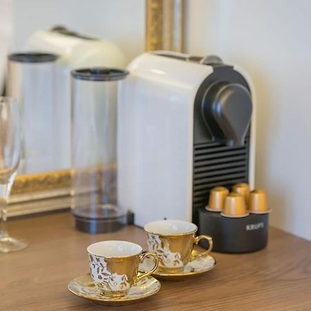 ブダペストBpr The Golden Astoria With Balcony And A/Cアパートメント エクステリア 写真